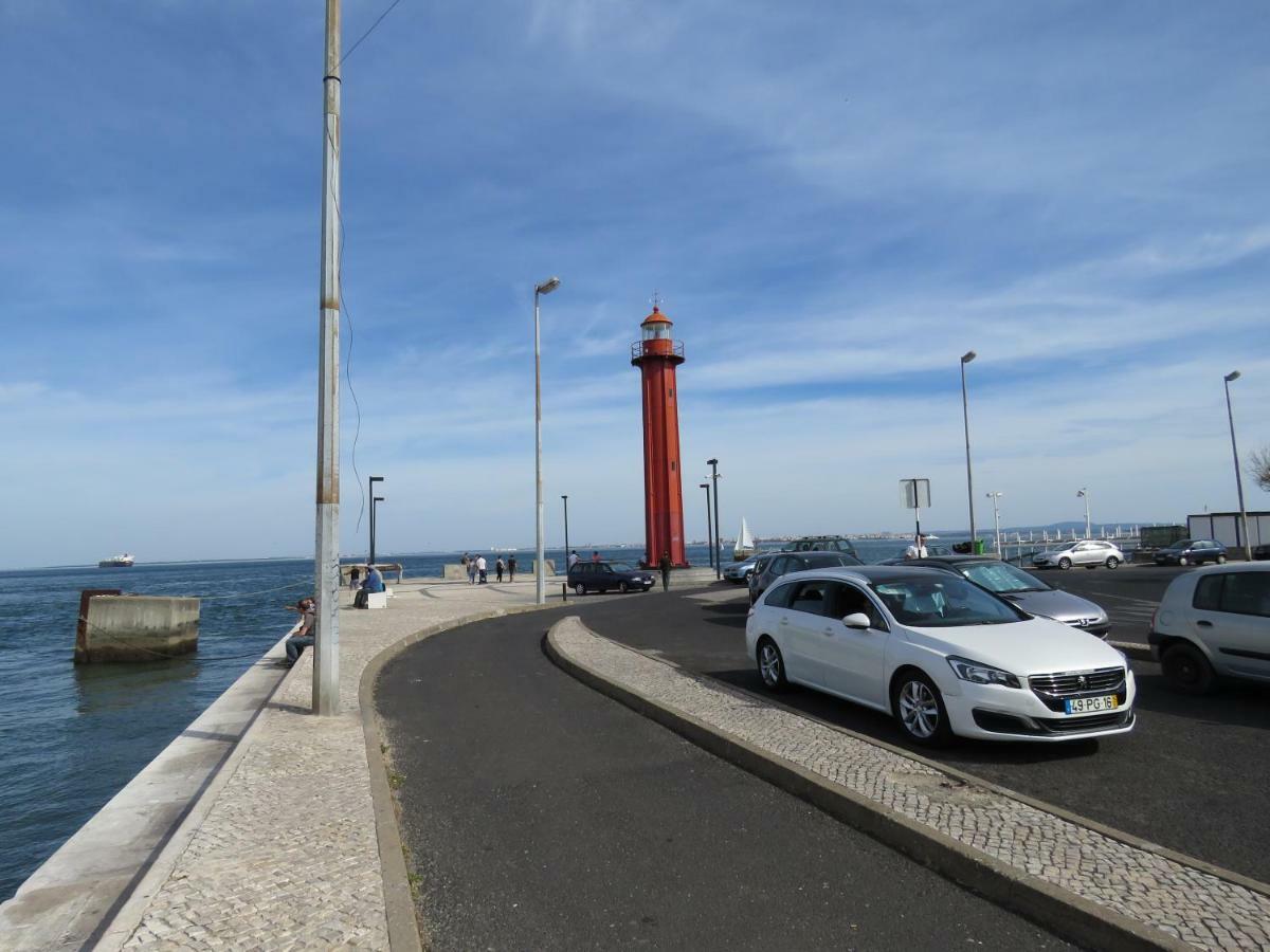 Tejo House River Lisbon Almada Exterior foto